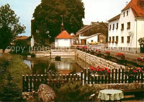 AK / Ansichtskarte Saubersrieth_Vohenstrauss Partie am Bach Kapelle Saubersrieth_Vohenstrauss