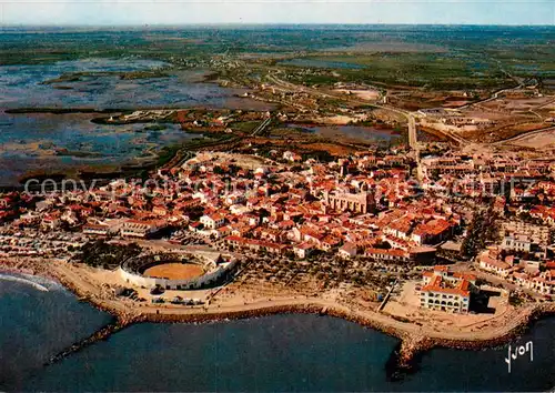 AK / Ansichtskarte Les_Saintes Maries de la Mer Fliegeraufnahme  Les