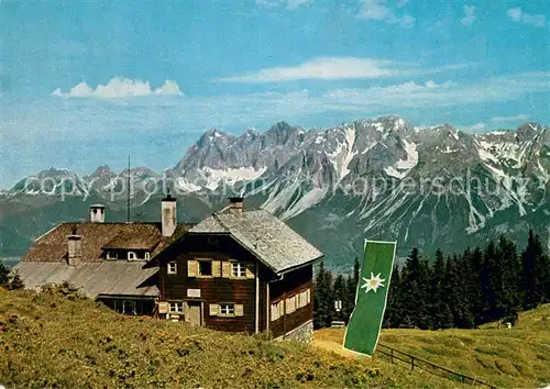 AK / Ansichtskarte Schladmingerhuette_1830m_Dachstein Aussenansicht m. Bergpanorama 
