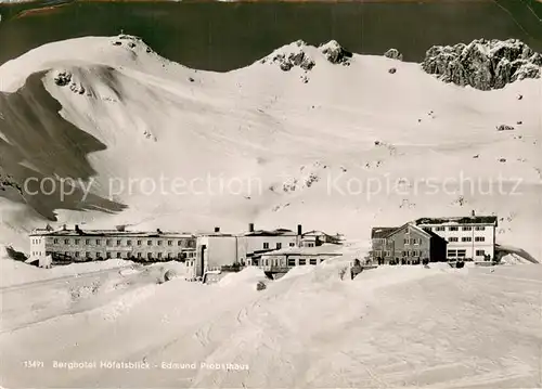 AK / Ansichtskarte Oberstdorf Berghotel Hoefalsblick   Edmund Probsthaus Schnee Berge Oberstdorf