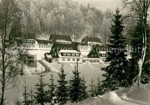 AK / Ansichtskarte Erlbach_Vogtland Ferienheim im Winter Erlbach_Vogtland