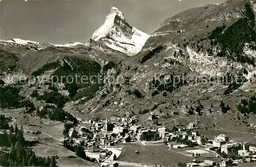 AK / Ansichtskarte Zermatt_VS mit Matterhorn Zermatt_VS