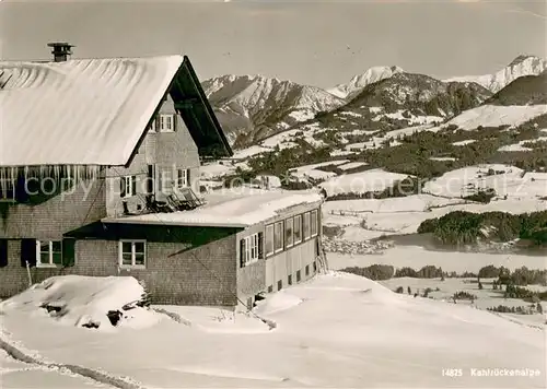 AK / Ansichtskarte Ofterschwang Kahlrueckenalpe Bergheim Allgaeuer Alpen Winterpanorama Ofterschwang