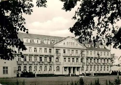 AK / Ansichtskarte Kuehlungsborn_Ostseebad FDGB Erholungsheim Georgii Dimitroff Kuehlungsborn_Ostseebad