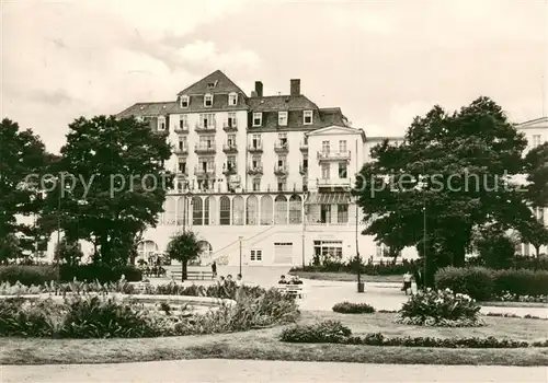 AK / Ansichtskarte Heringsdorf_Ostseebad_Usedom FDGB Erholungsheim Solidaritaet Heringsdorf_Ostseebad