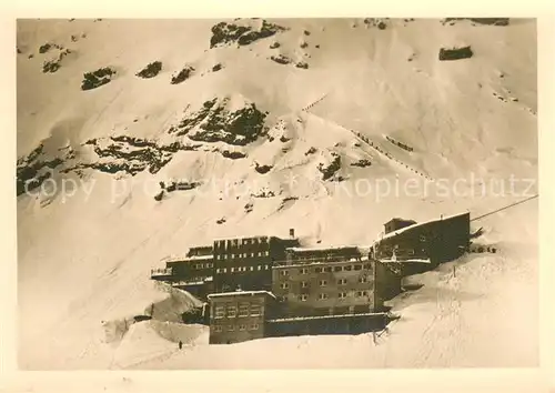 AK / Ansichtskarte Zugspitzbahn Blick auf Sporthotel Schneefernerhaus Zugspitzbahn