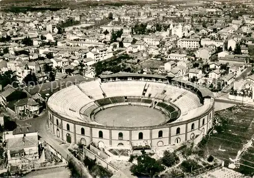 AK / Ansichtskarte Beziers_34 Les Arenes Vue aerienne 