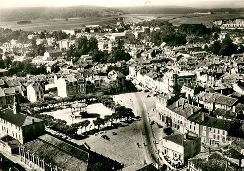 AK / Ansichtskarte Commercy_55_Meuse Place de lHotel de Ville Vue aerienne 