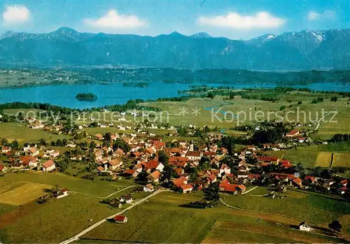 AK / Ansichtskarte Murnau_Staffelsee Fliegeraufnahme mit Herzogstand Heimgarten und Estergebirge Murnau_Staffelsee