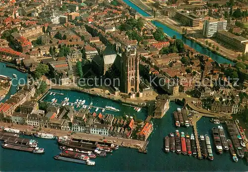 AK / Ansichtskarte Dordrecht_NL Gezicht op Oud Dordrecht Hooikade met Maartensgat en OL Vrouwe Kerk Fliegeraufnahme 