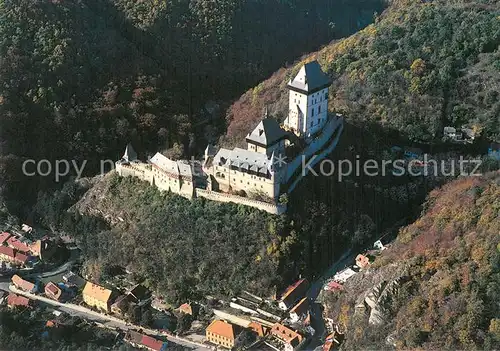 AK / Ansichtskarte Karlstejn Hrad Karlstejn Fliegeraufnahme Karlstejn