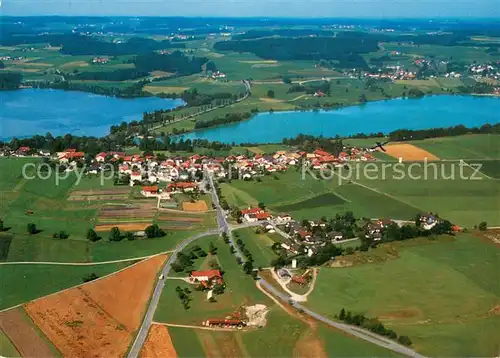 AK / Ansichtskarte Tettenhausen mit Waginger und Tachinger See Fliegeraufnahme  Tettenhausen