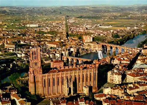 AK / Ansichtskarte Albi_81_Tarn Basilique Sainte Cecile vue aerienne 