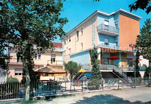 AK / Ansichtskarte Villamarina_Cesenatico Hotel Pensione Londra Villamarina_Cesenatico