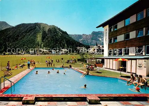 AK / Ansichtskarte Pertisau_Achensee Hotel Kristall Schwimmbad Pertisau Achensee