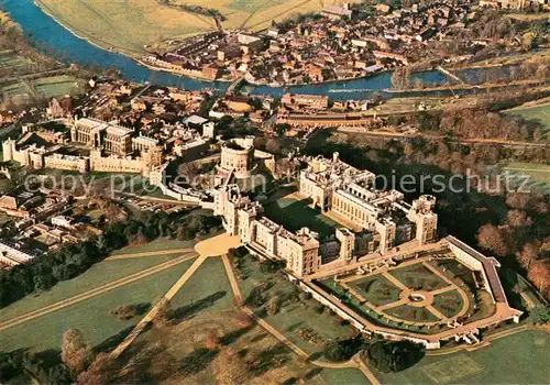 AK / Ansichtskarte Windsor__Castle_London Fliegeraufnahme 