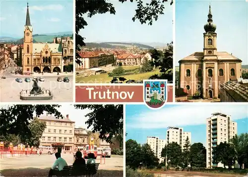 AK / Ansichtskarte Trutnov Rathaus Stadtpanorama Kirche Bushaltestelle Wohnsiedlung Hochhaeuser Trutnov