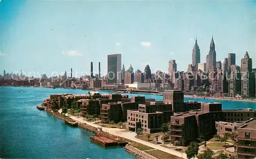AK / Ansichtskarte New_York_City Midtown Manhattan Skyline and East River New_York_City
