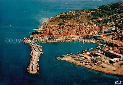 AK / Ansichtskarte Saint_Tropez_Var Fliegeraufnahme Saint_Tropez_Var