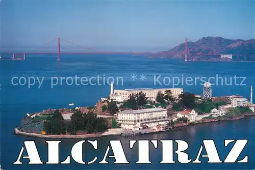 AK / Ansichtskarte Alcatraz_San_Francisco Fliegeraufnahme Alcatraz_San_Francisco
