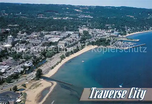 AK / Ansichtskarte Traverse_City_Michigan Aerial view 