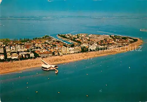 AK / Ansichtskarte Lignano_Sabbiadoro Fliegeraufnahme Strand Panorama Lignano Sabbiadoro