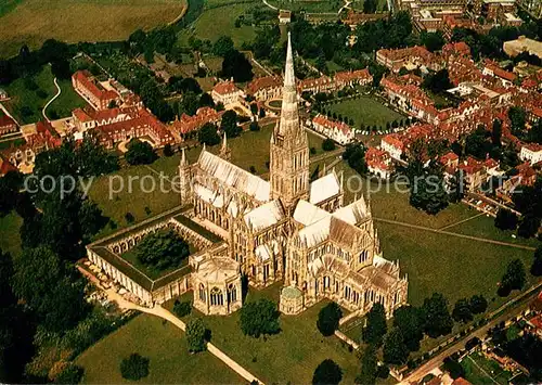 AK / Ansichtskarte Wiltshire_UK Salisbury Cathedral Aerial view Wiltshire UK