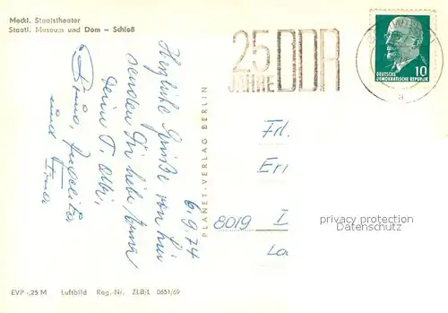 AK / Ansichtskarte Schwerin__Mecklenburg Fliegeraufnahme Meckl. Staatstheater Staatl. Museum u. Dom m. Schloss 