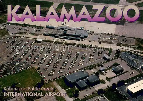 AK / Ansichtskarte Kalamazoo Fliegeraufnahme Kalamazoo Battle Creek International Airport 