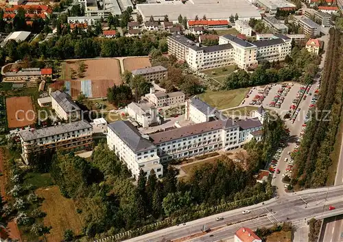AK / Ansichtskarte Regensburg Fliegeraufnahme Krankenhaus d. Barmherzigen Brueder Regensburg
