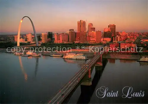 AK / Ansichtskarte Saint_Louis_Missouri Skyline along with its Arch stand against the Mississippi River Aerial view Saint_Louis_Missouri