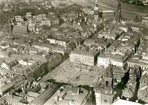 AK / Ansichtskarte Dresden_Elbe Altmarkt vor der Zerstoerung 1945 Fliegeraufnahme 