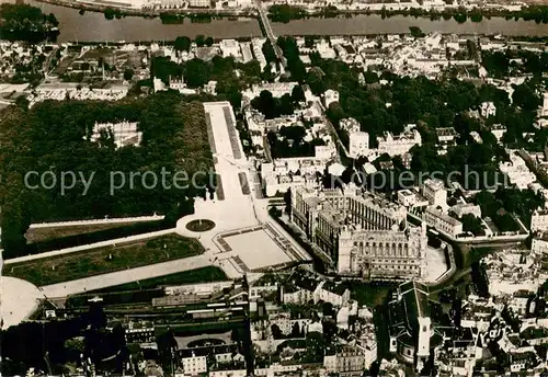 AK / Ansichtskarte Saint Germain en Laye Le chateau lesplanade et la Seine Saint Germain en Laye