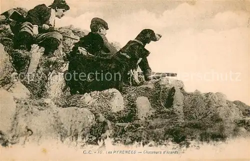 AK / Ansichtskarte Gebirgsjaeger C.C. 10 Les Pyrenees 