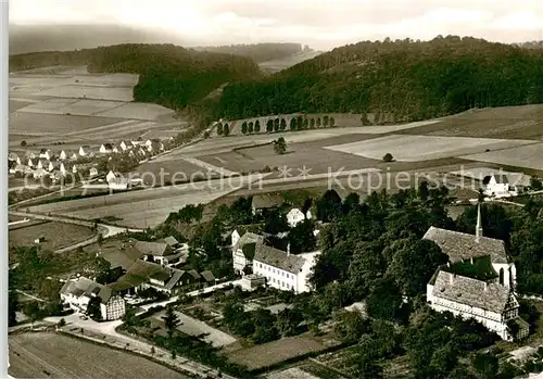 AK / Ansichtskarte Luedge Fliegeraufnahme Gasthof Klosterkrug Luedge