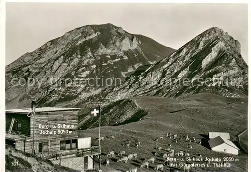 AK / Ansichtskarte Jochalp_2045m_Lenzerheide_GR Berg und Skihaus Jochalp mit Guergaletsch und Thaelifluh 