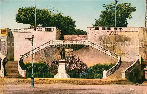 AK / Ansichtskarte Ales_30 Escaliers de la Marechale Statue JB Dumas 