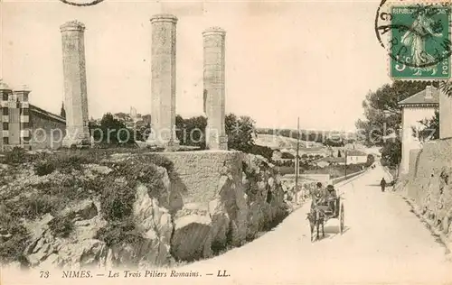 AK / Ansichtskarte Nimes_30 Les trois piliers romains 