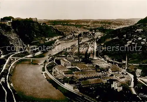 AK / Ansichtskarte Besancon_les_Bains Usines des Pres de Vaux et la Citadelle Vue aerienne Besancon_les_Bains