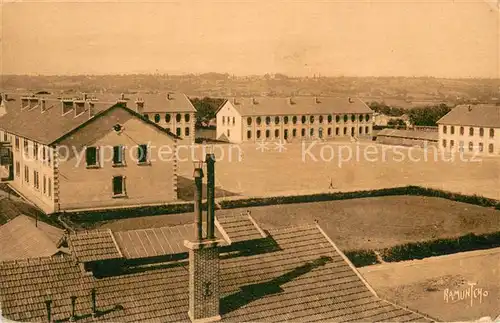 AK / Ansichtskarte Saint Maixent_Sarthe Caserne Coiffe Saint Maixent Sarthe