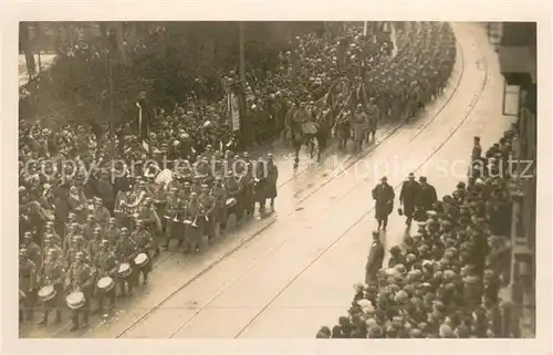 AK / Ansichtskarte Dresden Truppenparade der Reichswehr  Dresden