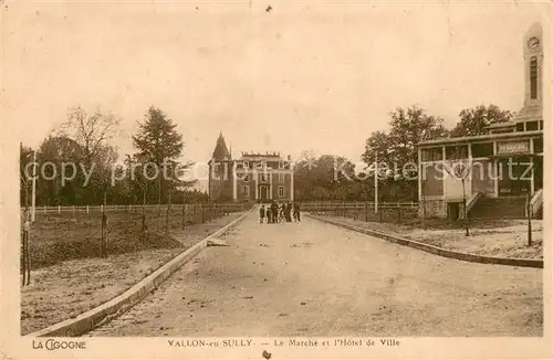 AK / Ansichtskarte Vallon en Sully Le Marche et lHotel de Ville Vallon en Sully