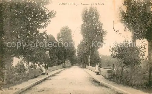 AK / Ansichtskarte Connerre Avenue de la Gare Connerre