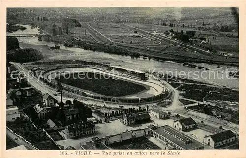 AK / Ansichtskarte Stadion Vichy Vue prise en anvion vers le Stade 