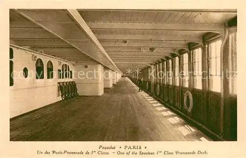 AK / Ansichtskarte Dampfer_Oceanliner PARIS Promenade Deck 