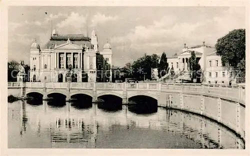 AK / Ansichtskarte Schwerin__Mecklenburg Schlossbruecke Theater Museum 