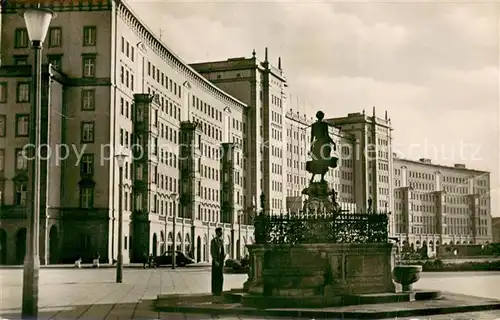 AK / Ansichtskarte Leipzig Neubauten am Rossplatz mit Maegdebrunnen Leipzig