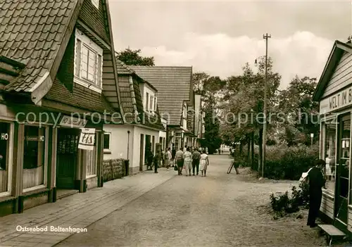 AK / Ansichtskarte Boltenhagen_Ostseebad Dorfstrasse Boltenhagen_Ostseebad