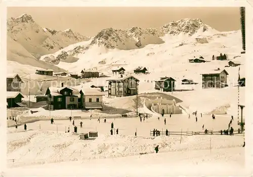 AK / Ansichtskarte Inner_Arosa Panorama mit Eisbahn Inner Arosa