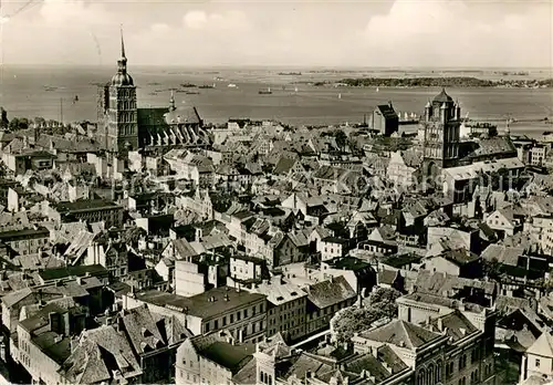 AK / Ansichtskarte Stralsund Panorama mit Jacobi un Nikolaikirche 